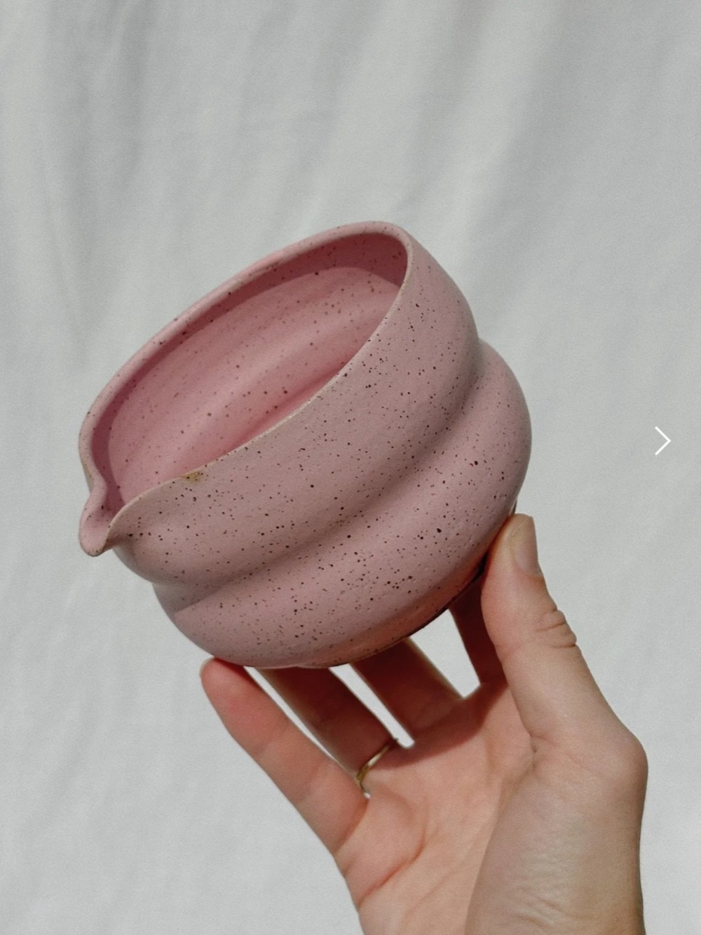 Pepper Stone Ceramics Squeeze Matcha Bowl in Strawberry Milk NEW